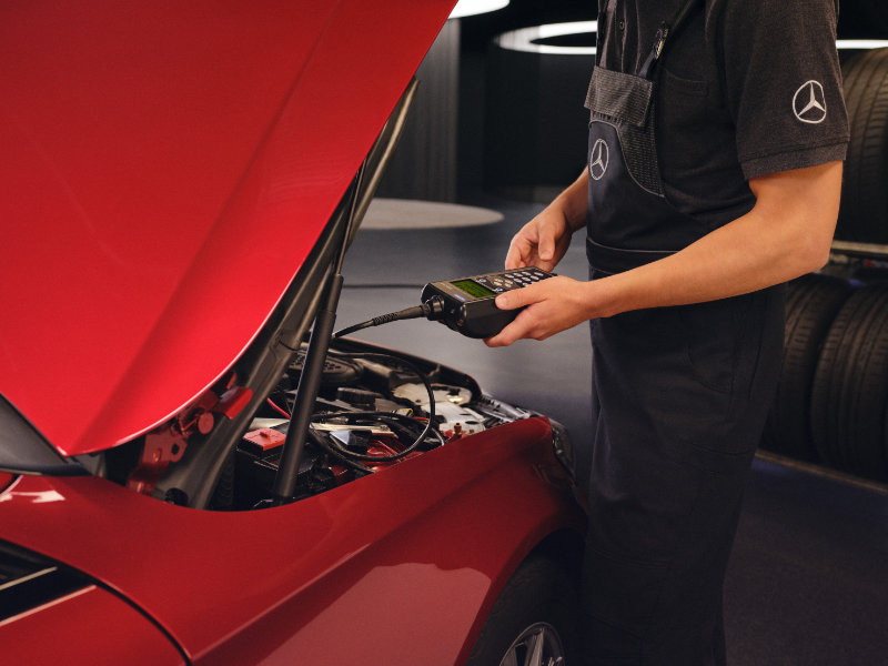 Mercedes-Benz Service Elektronikprüfung Mercedes-Benz Service Elektronikprüfung